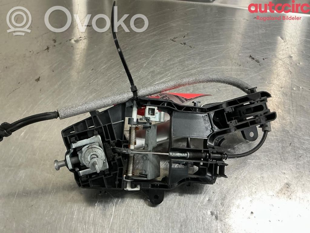 Volkswagen Tiguan Manecilla externa puerta delantera 