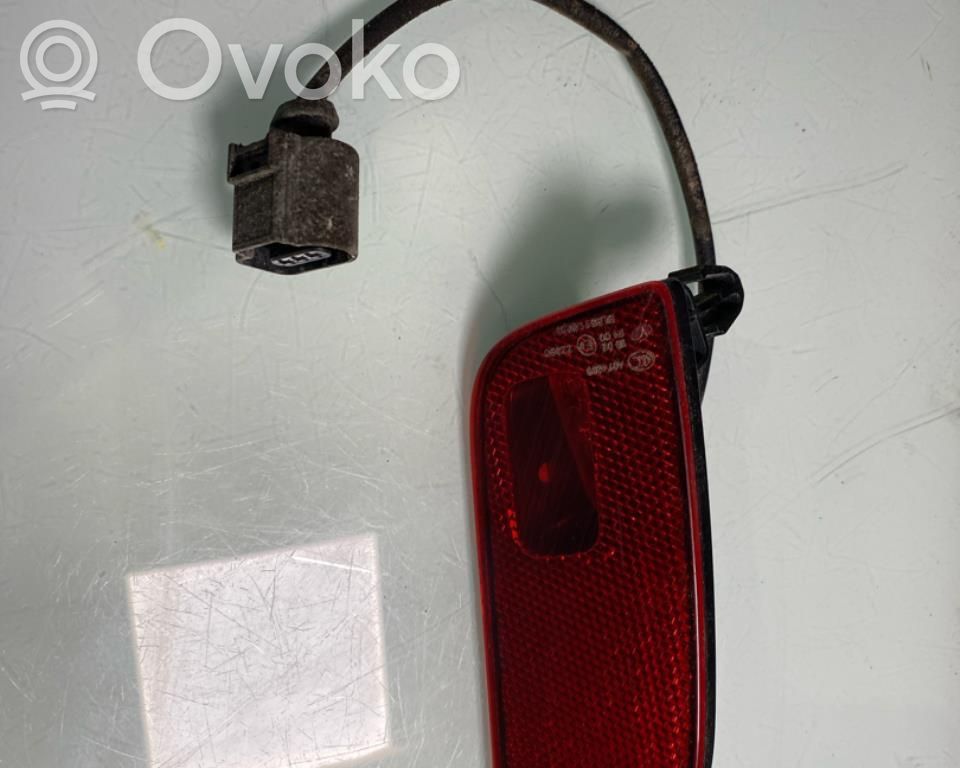Lampă bară spate   11E945701,11E945701