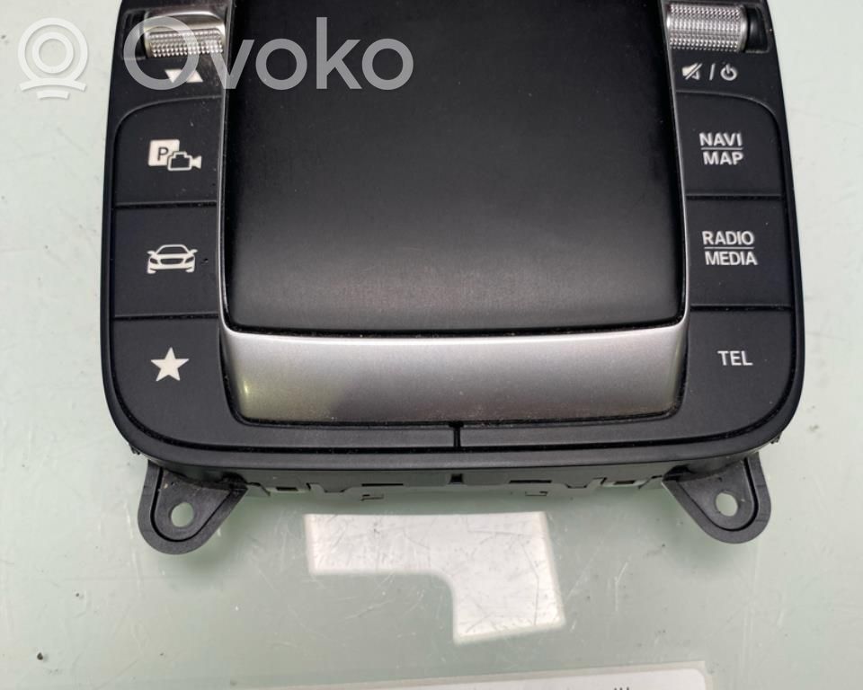 Mercedes-Benz EQA Unitate principală radio/CD/DVD/GPS 