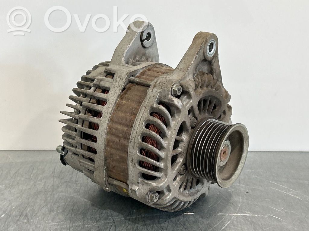 Nissan Note (E12) Generator/alternator 