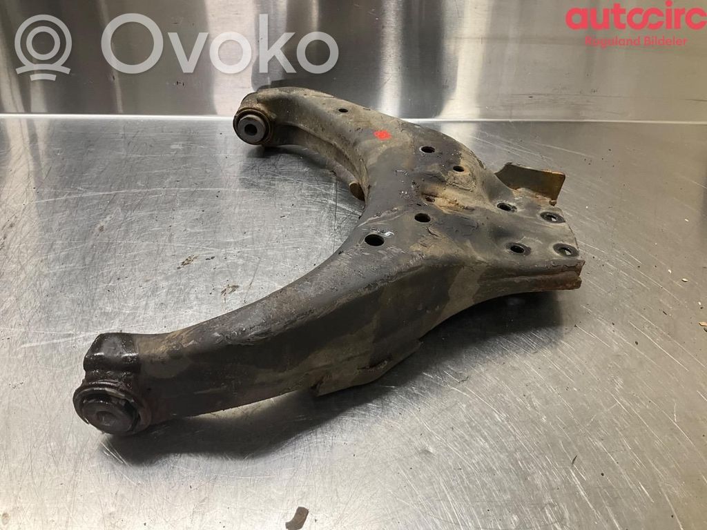 Isuzu D-Max Braccio di controllo sospensione anteriore