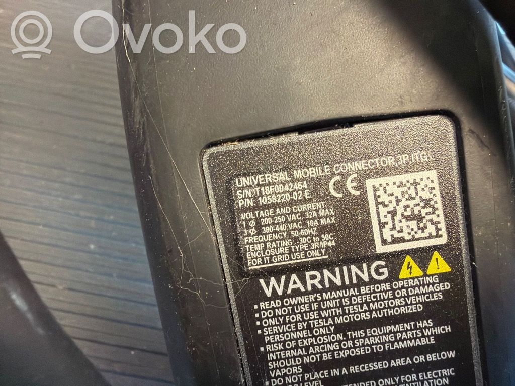 Tesla Model S Câble de recharge voiture électrique