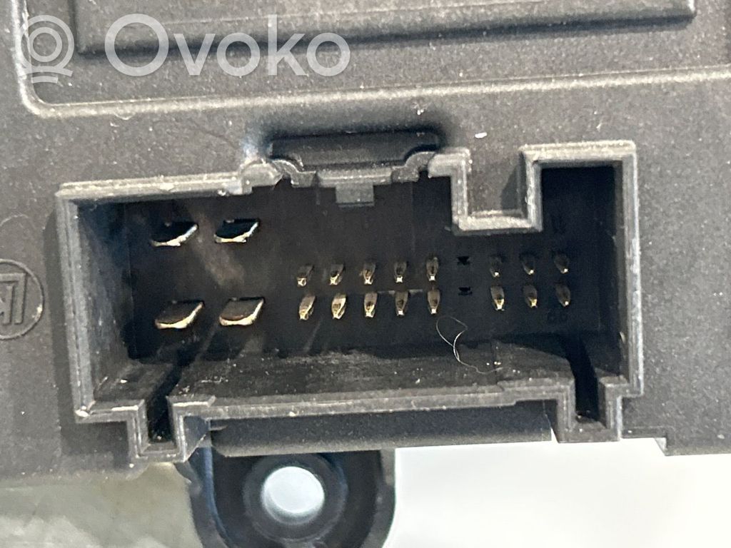 Door control unit/module   31318368,9G9T14B534BC,9G9T14B534BC,1002299901,31318368,9G9T14B534BC