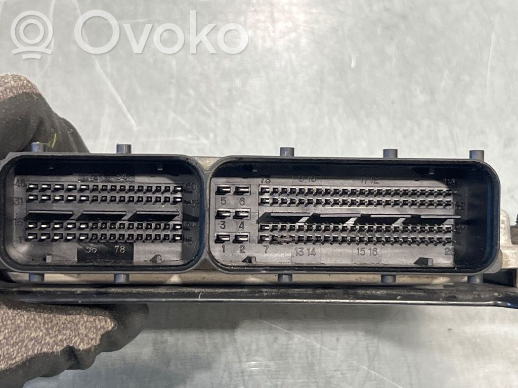 Hyundai i40 Motorsteuergerät ECU 