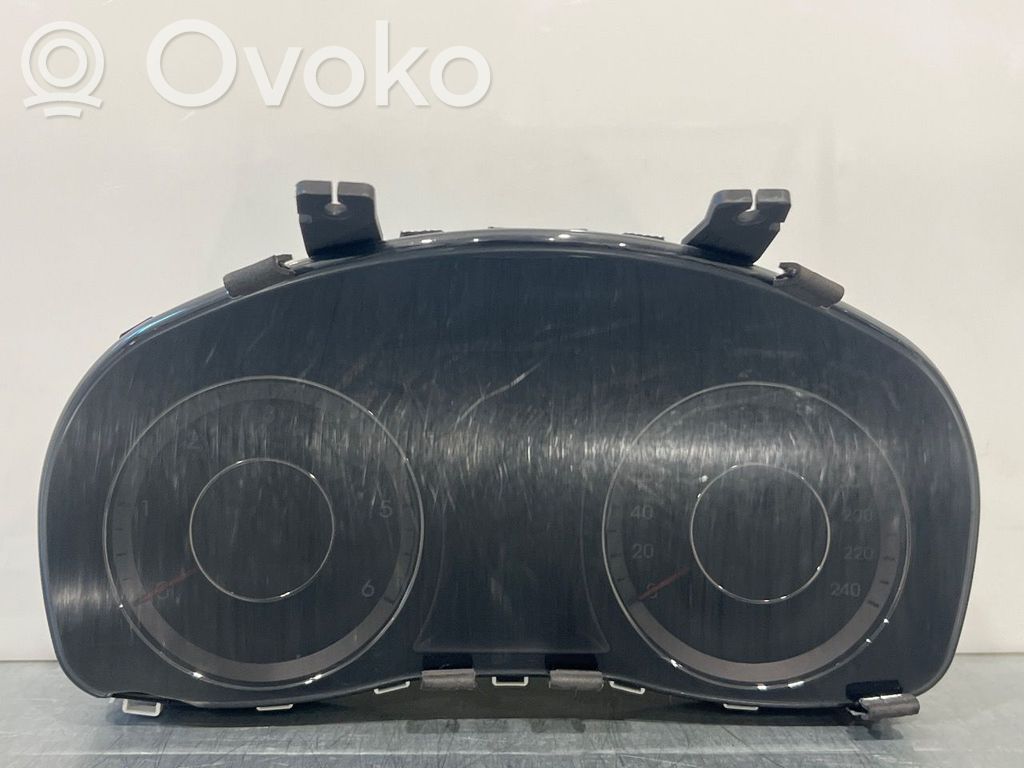 Hyundai i40 Tachimetro (quadro strumenti) 