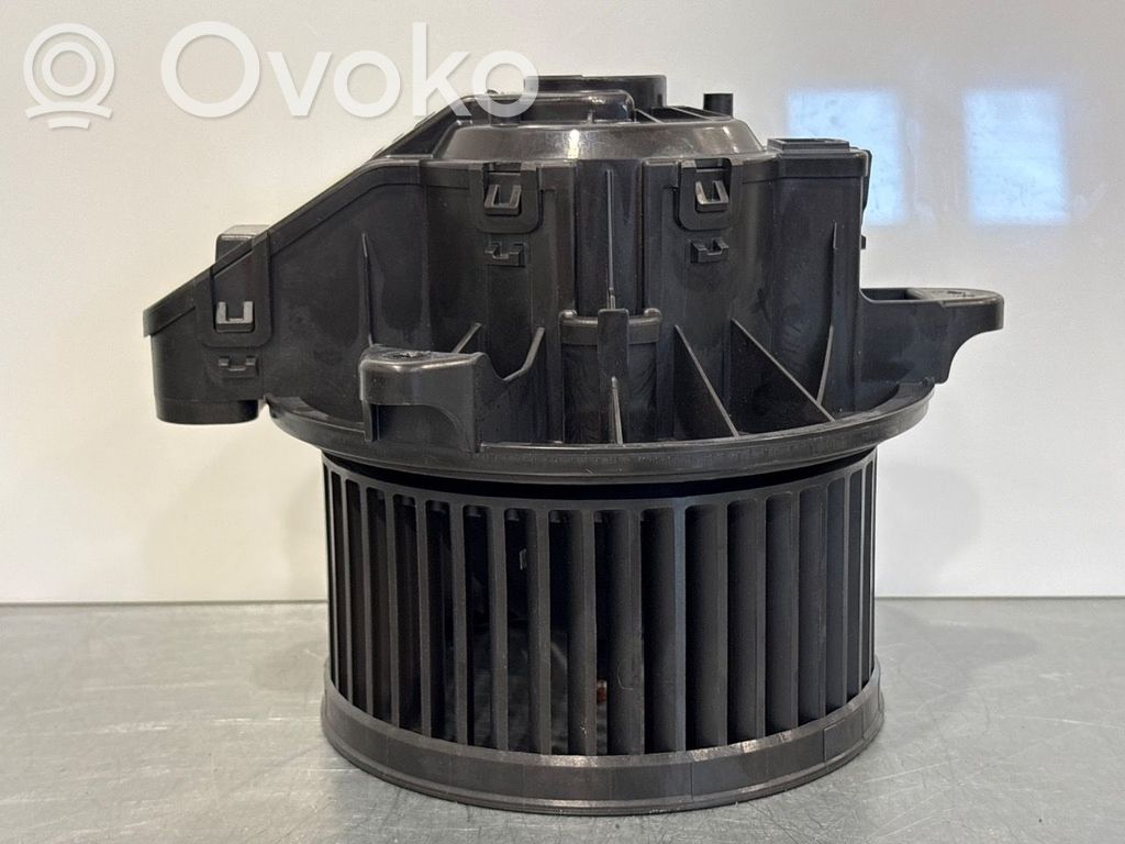 Pulseur d'air habitacle   2368958,BK2T18456AC,BK2T18456AC,0130115572,2368958,BK2T18456AC