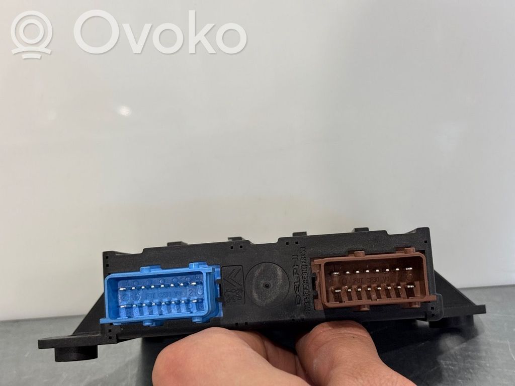 Opel Combo E Unitate/modul de comandă remorcă cu bară de tractare