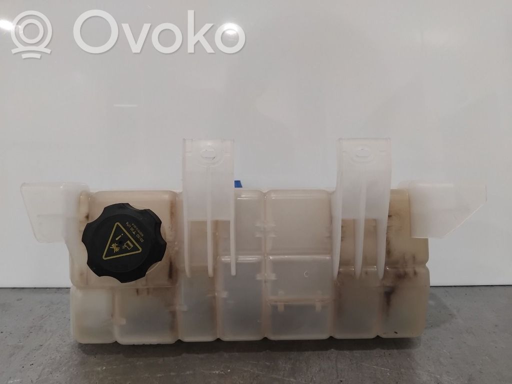 Tesla Model S Vase d'expansion de carburant