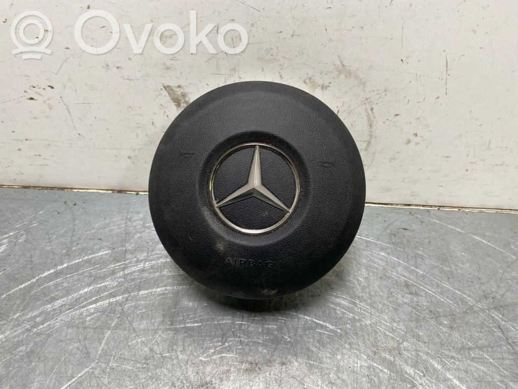Mercedes-Benz EQB Airbag volan