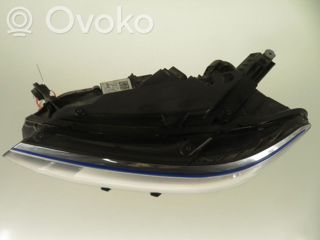 Volkswagen PASSAT B8 Lampa przednia