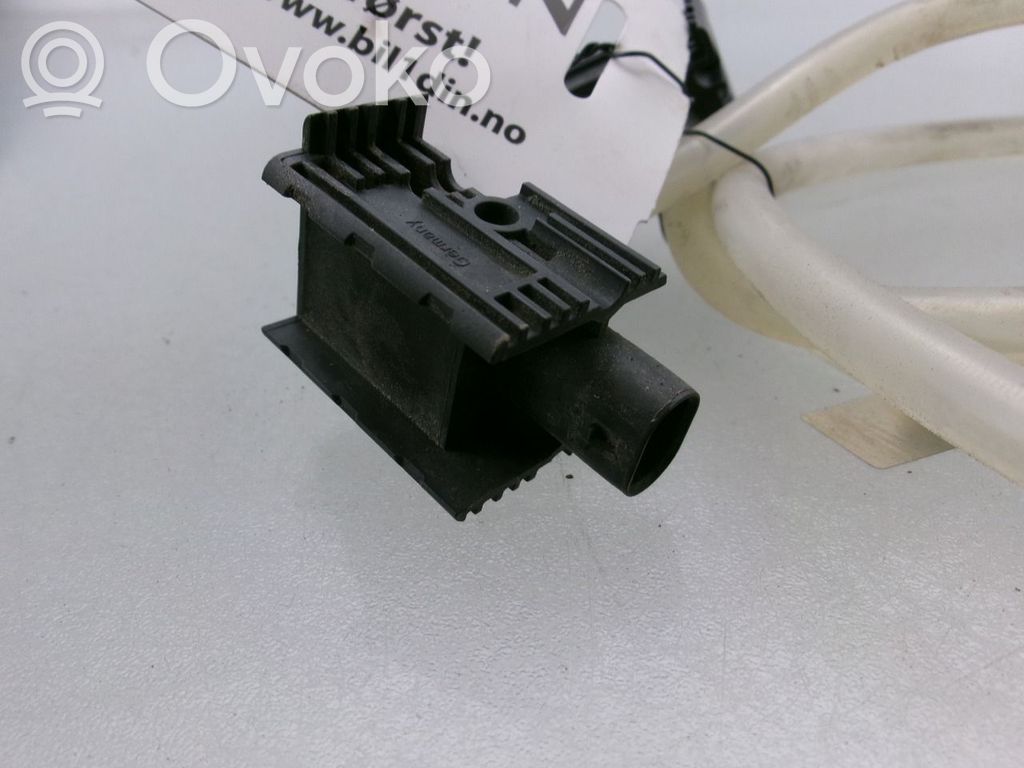 Senzor   8V0959109E,8V0959109A,8V0959109A,8V0959109E
