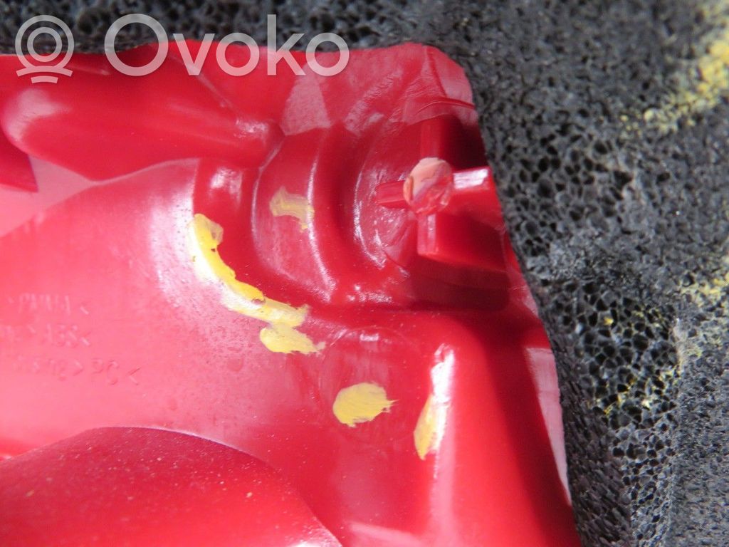 Toyota RAV 4 (XA30) Luci posteriori
