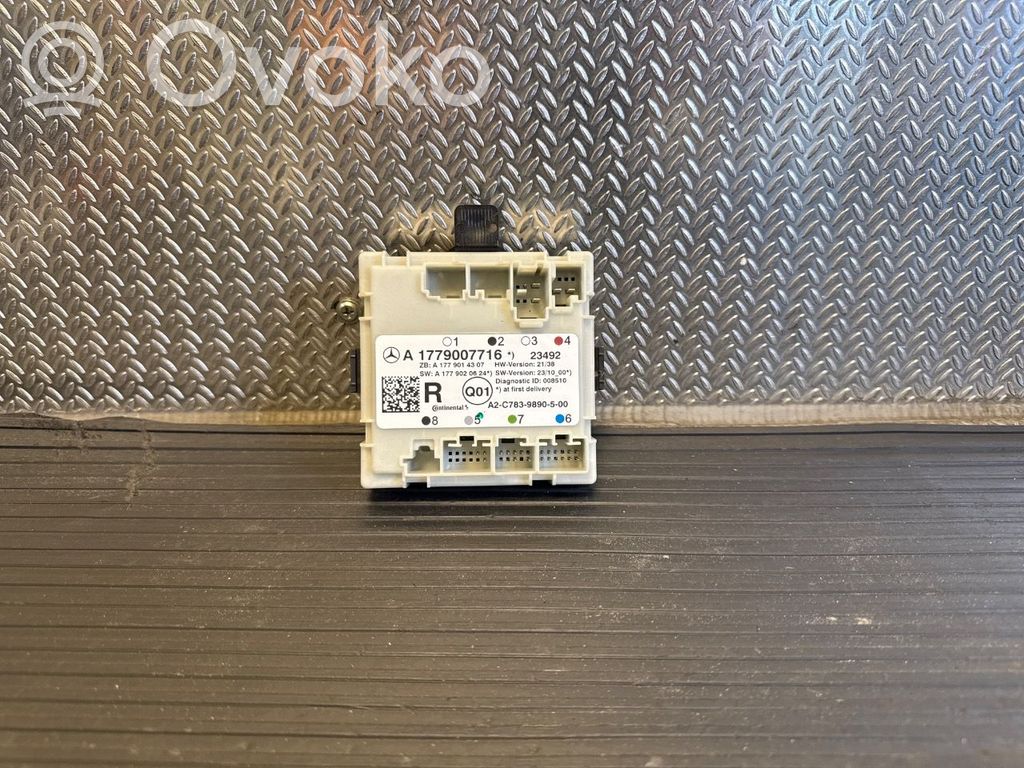 Mercedes-Benz EQA Unité de commande module de porte 