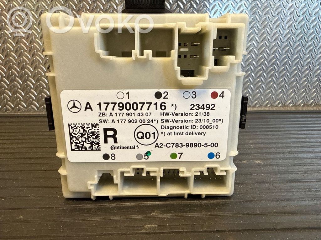 Mercedes-Benz EQA Unité de commande module de porte