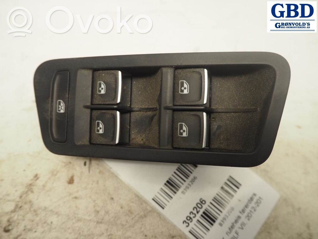 Volkswagen Golf VII Przyciski szyb 