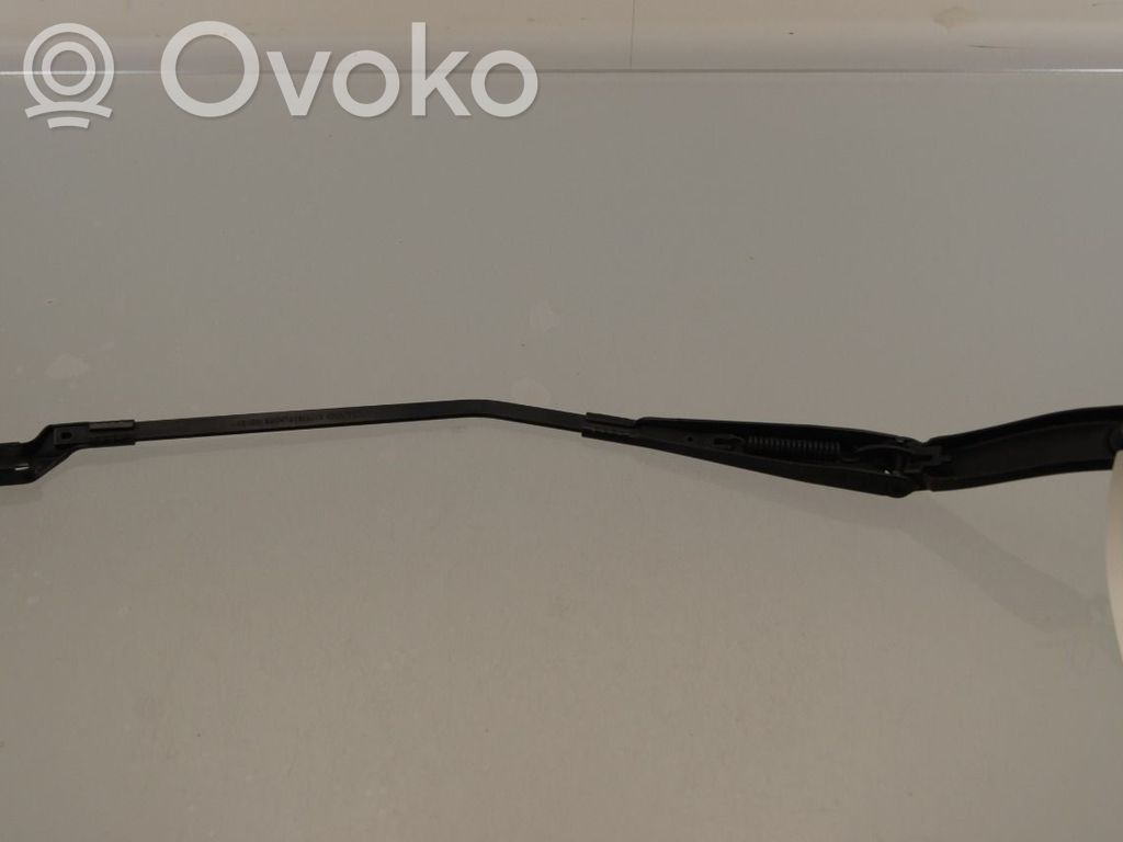 Volvo V60 Wischerarm vorne 
