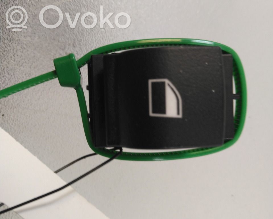 Electric window control switch   61319241949,61319241949