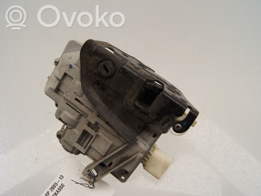 Audi A3 S3 8P Cerradura de puerta trasera 