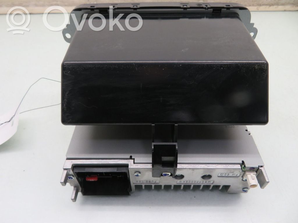Volkswagen Caddy Panel / Radioodtwarzacz CD/DVD/GPS