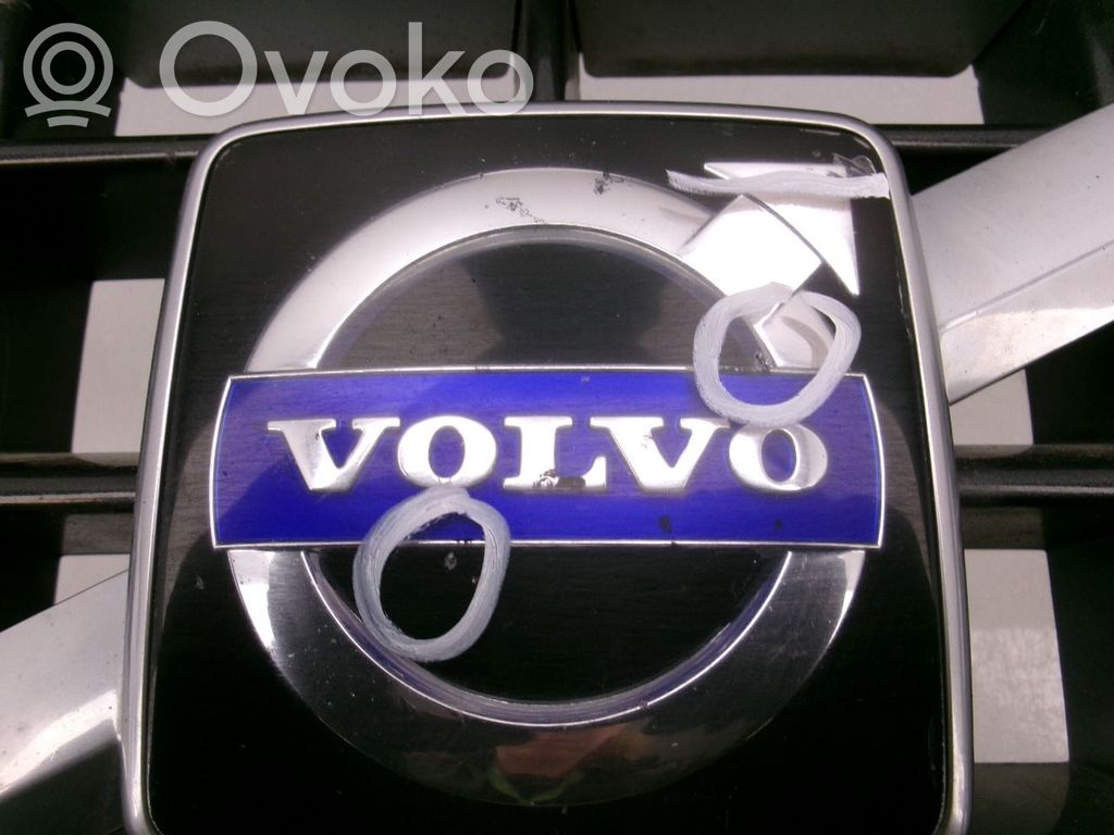 Volvo XC90 Rejilla delantera 