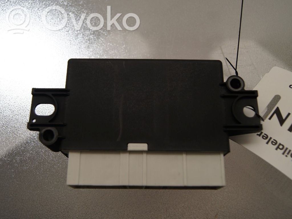 Volkswagen PASSAT B8 Sterownik / Moduł parkowania PDC 
