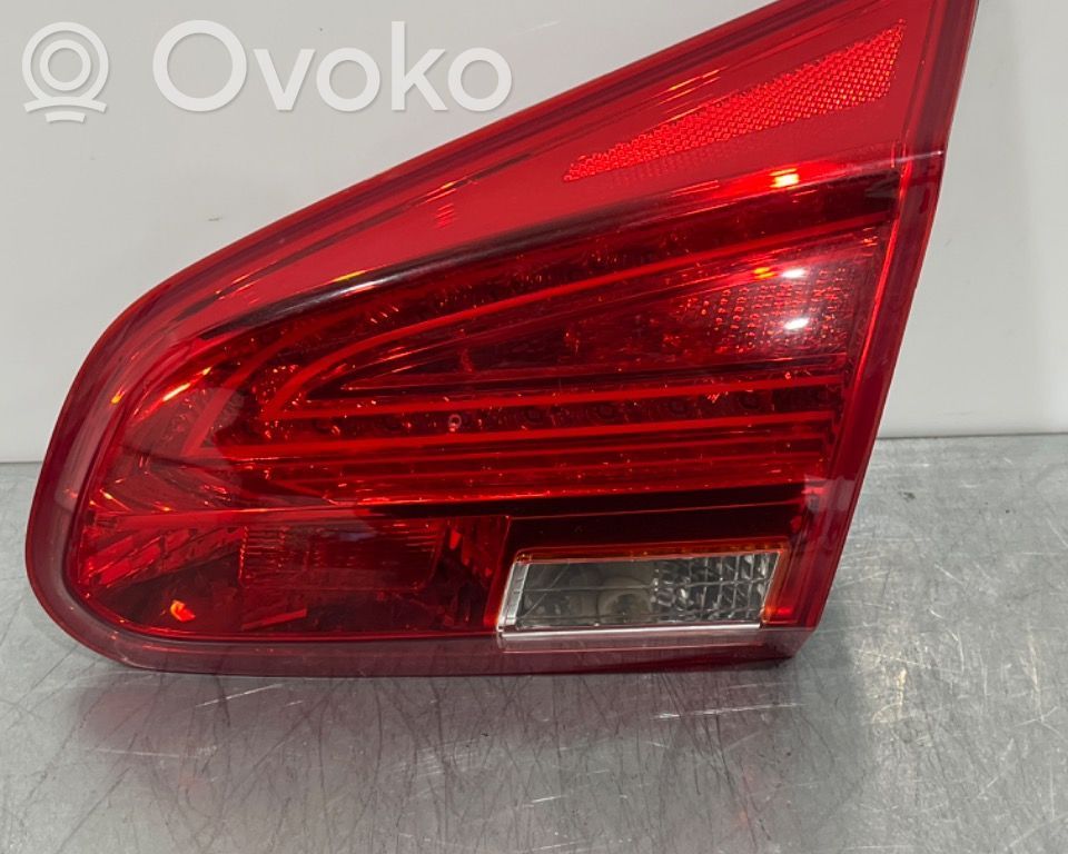 KIA Ceed Luci posteriori