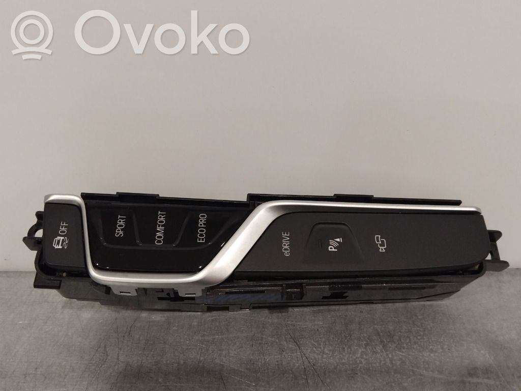 BMW 5 G30 G31 G38 Alte comutatoare/butoane 