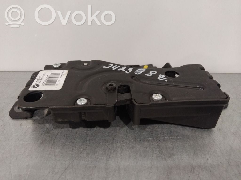 BMW 5 G30 G31 G38 Blocco chiusura del portellone