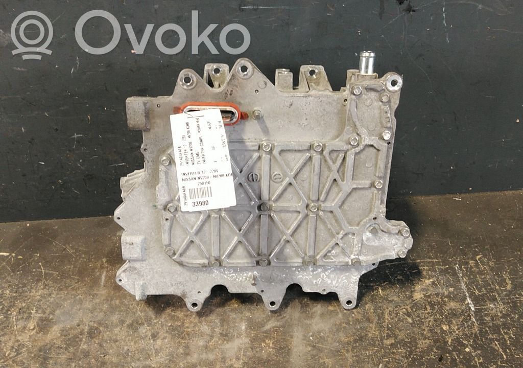 Nissan NV200 Falownik / Przetwornica napięcia 