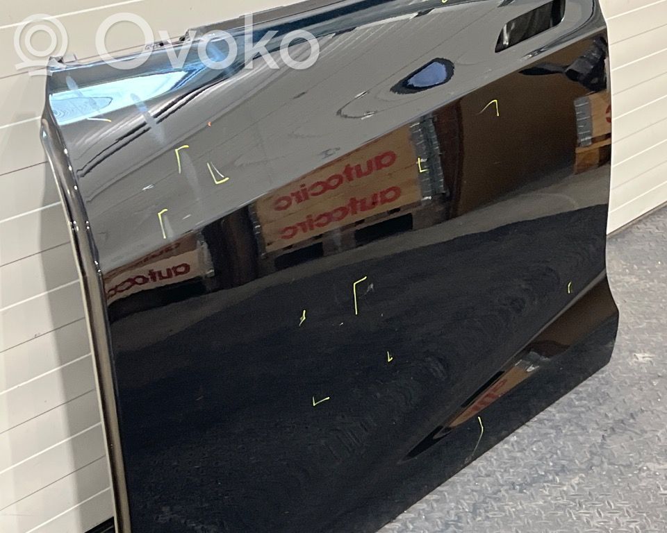 Tesla Model S Tür vorne