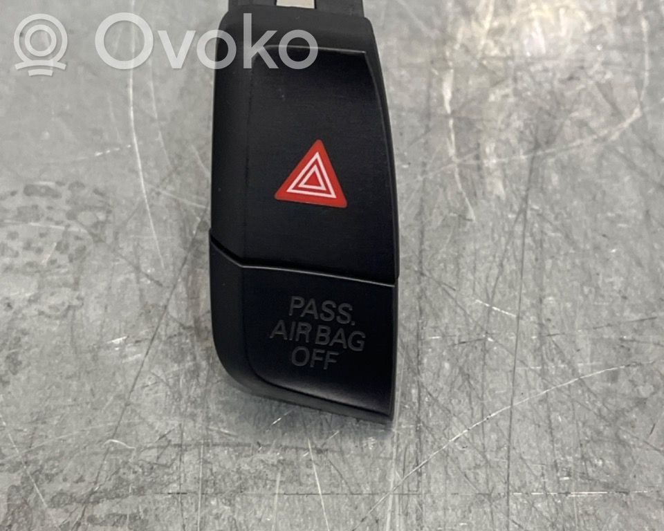 Audi A4 S4 B8 8K Interrupteur feux de détresse