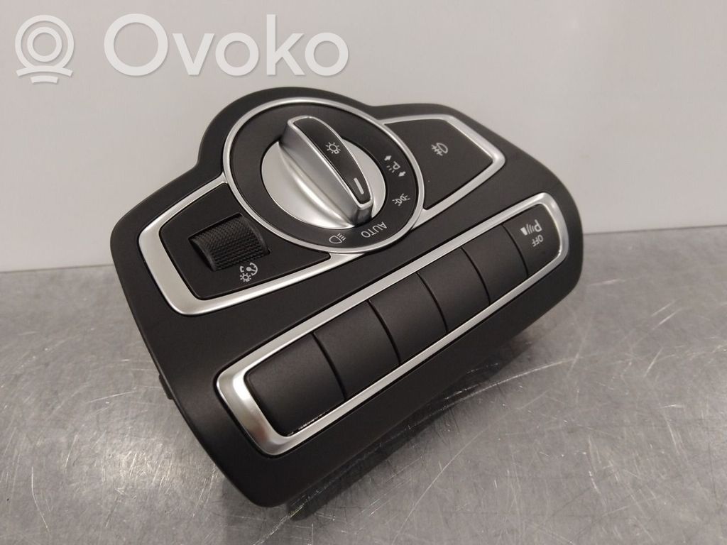 Mercedes-Benz C W205 Light switch
