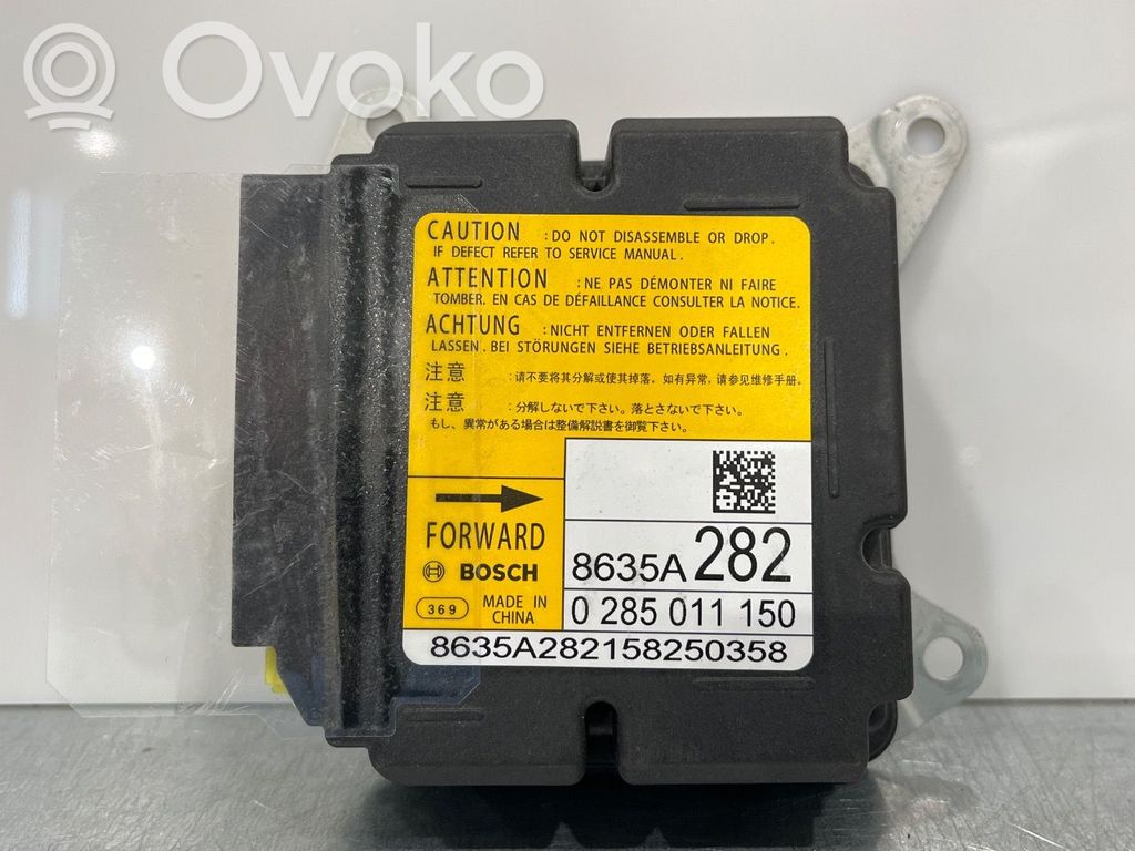 Mitsubishi Outlander Sterownik / Moduł Airbag 