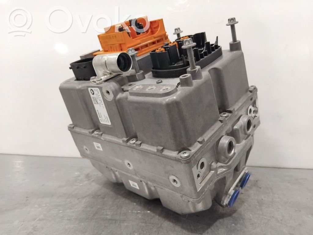 BMW 5 G30 G31 G38 Convertisseur / inversion de tension inverseur 