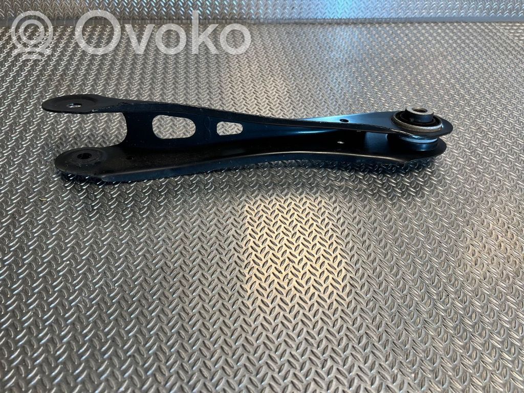 KIA EV6 Takatukivarsi 
