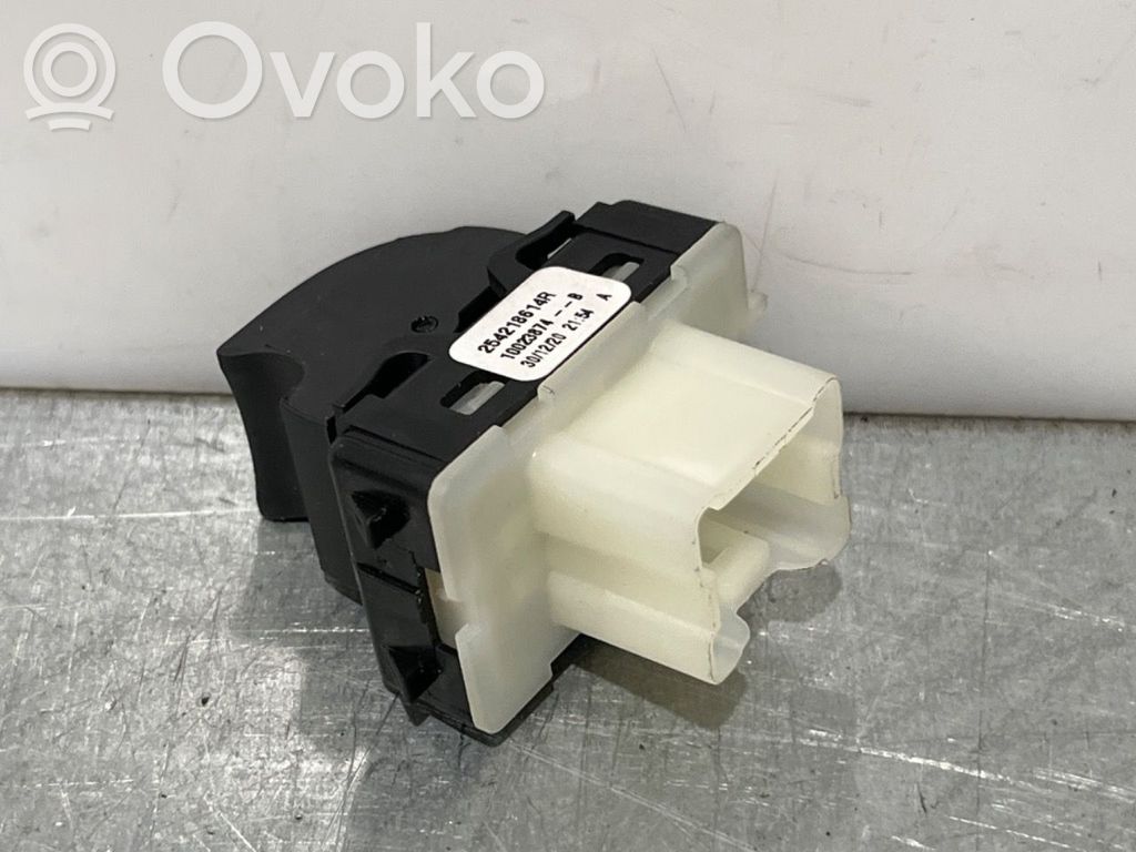 Nissan NV400 Interruptor del elevalunas eléctrico