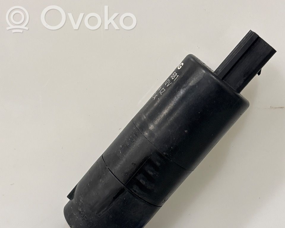 Volkswagen Golf VI Pompă spălător parbriz