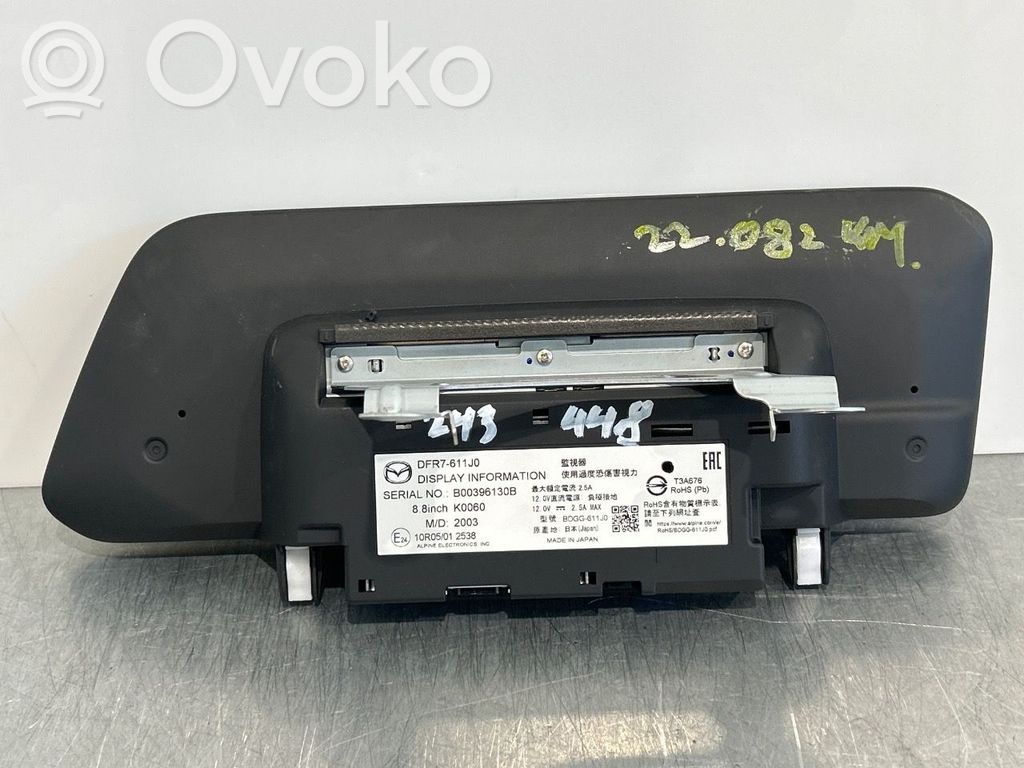 Mazda CX-30 Panel radia 