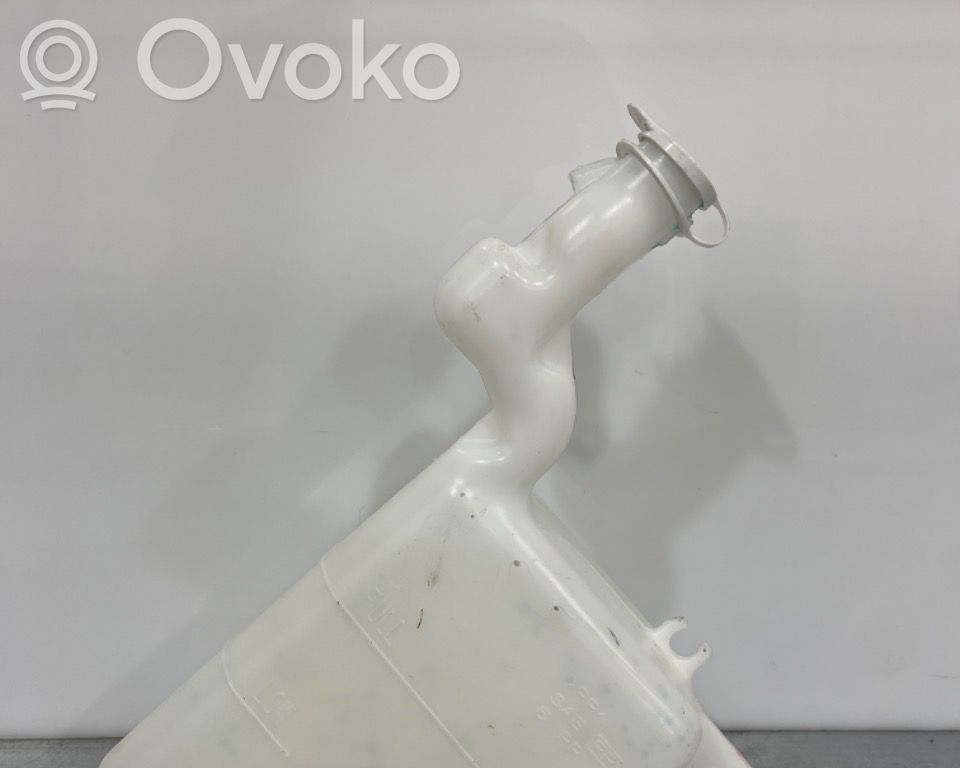 Mitsubishi Outlander Vase d'expansion de carburant 