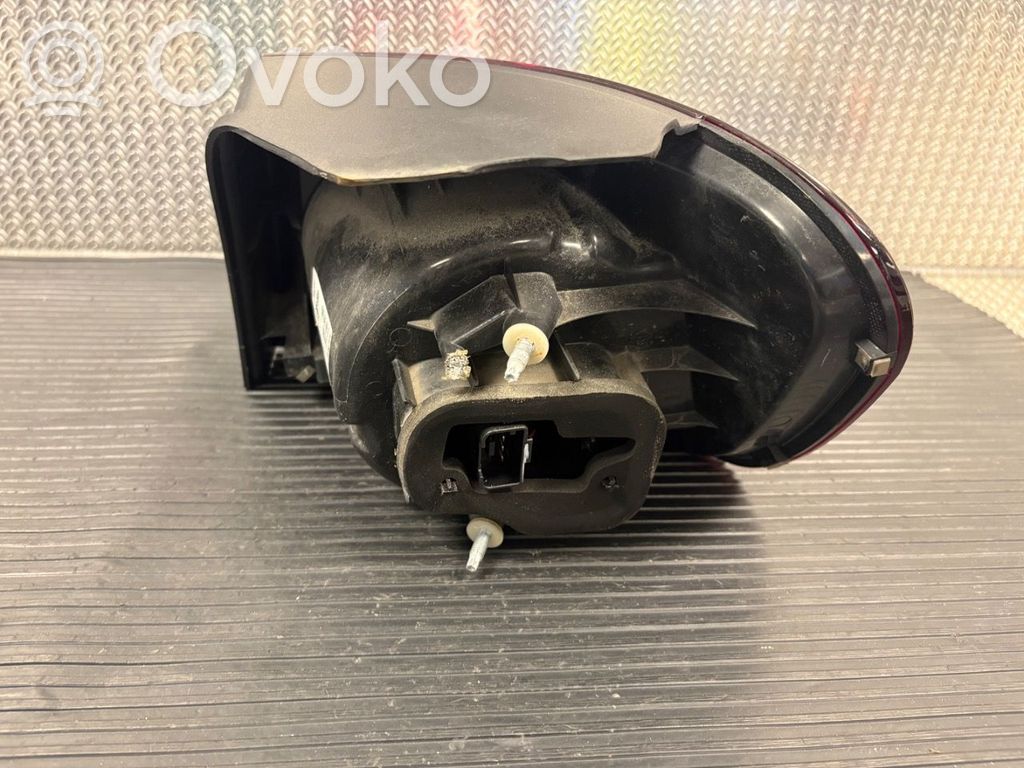 Volkswagen Golf Plus Lampă spate în caroserie 