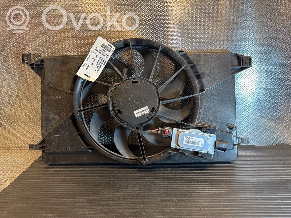 Ford Focus Convogliatore ventilatore raffreddamento del radiatore 
