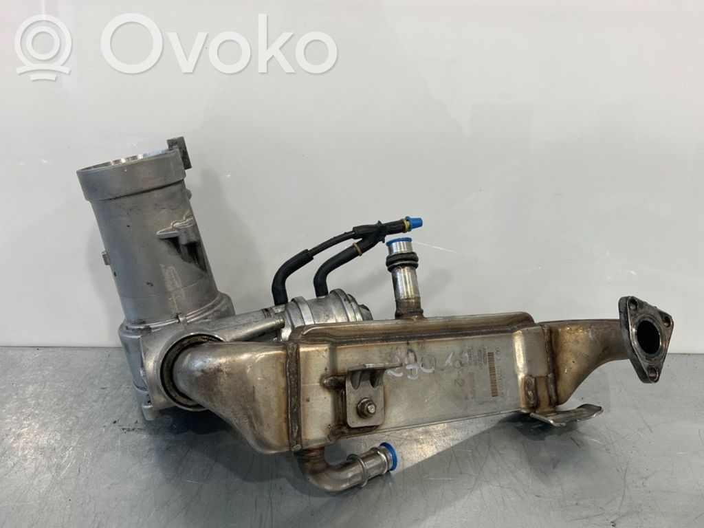 Mercedes-Benz S W220 Radiateur de refroidissement 