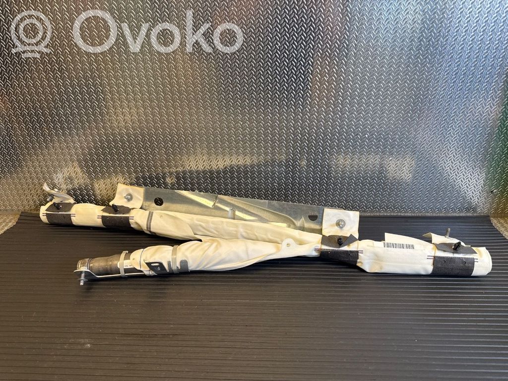 Tesla Model X Kopfairbag