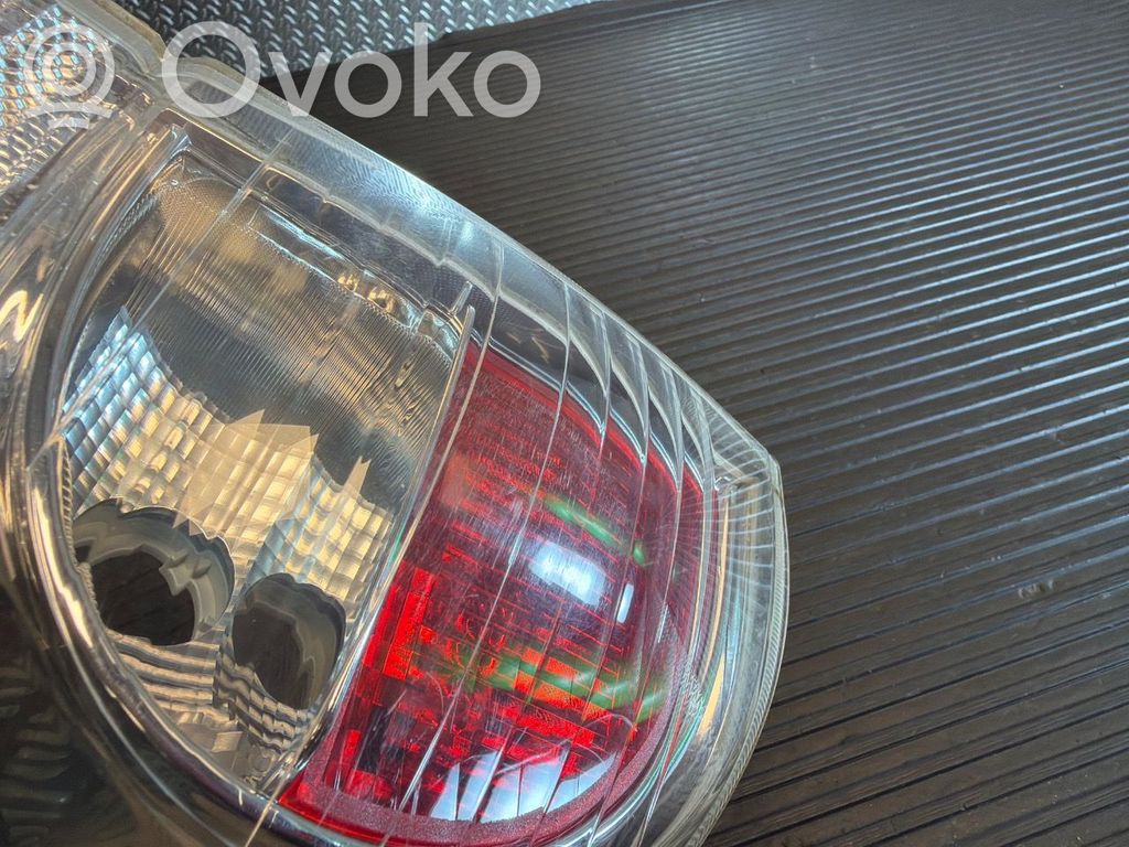 Nissan NV200 Luci posteriori 
