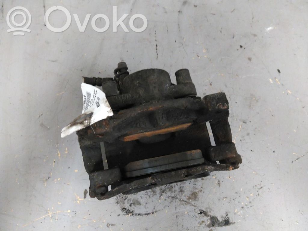 Volvo V70 Priekinis suportas 