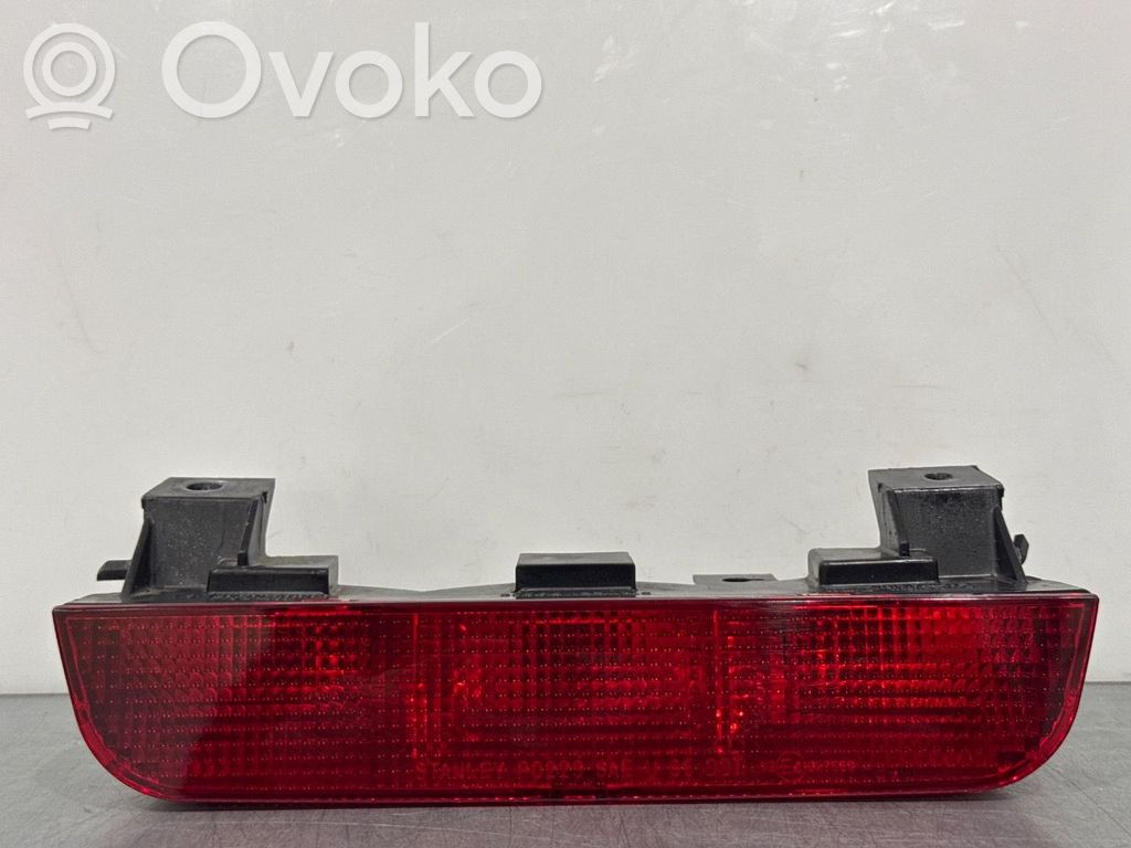 Mitsubishi Pajero Feux arrière / postérieurs