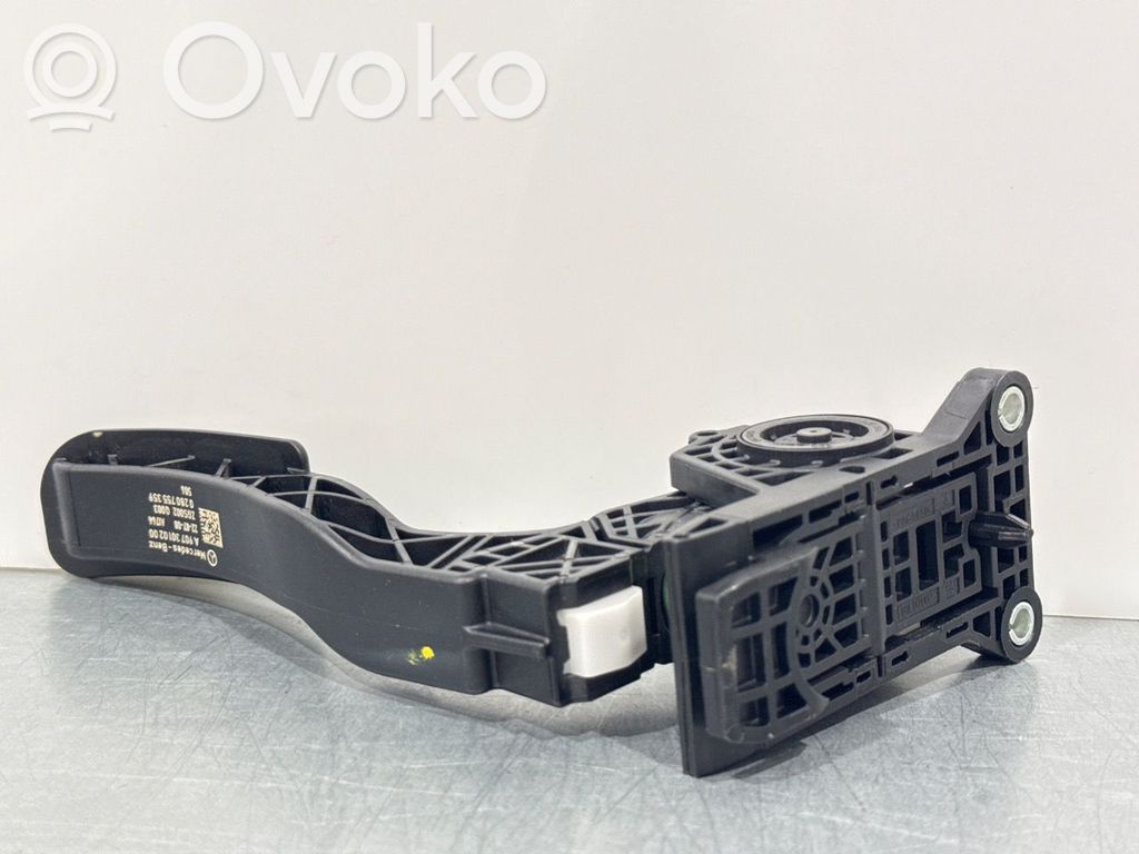 Mercedes-Benz Sprinter W907 W910 Gaspedal 
