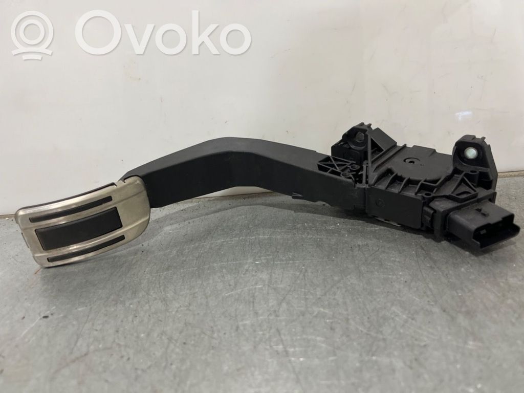 Peugeot 208 II Gaspedal 