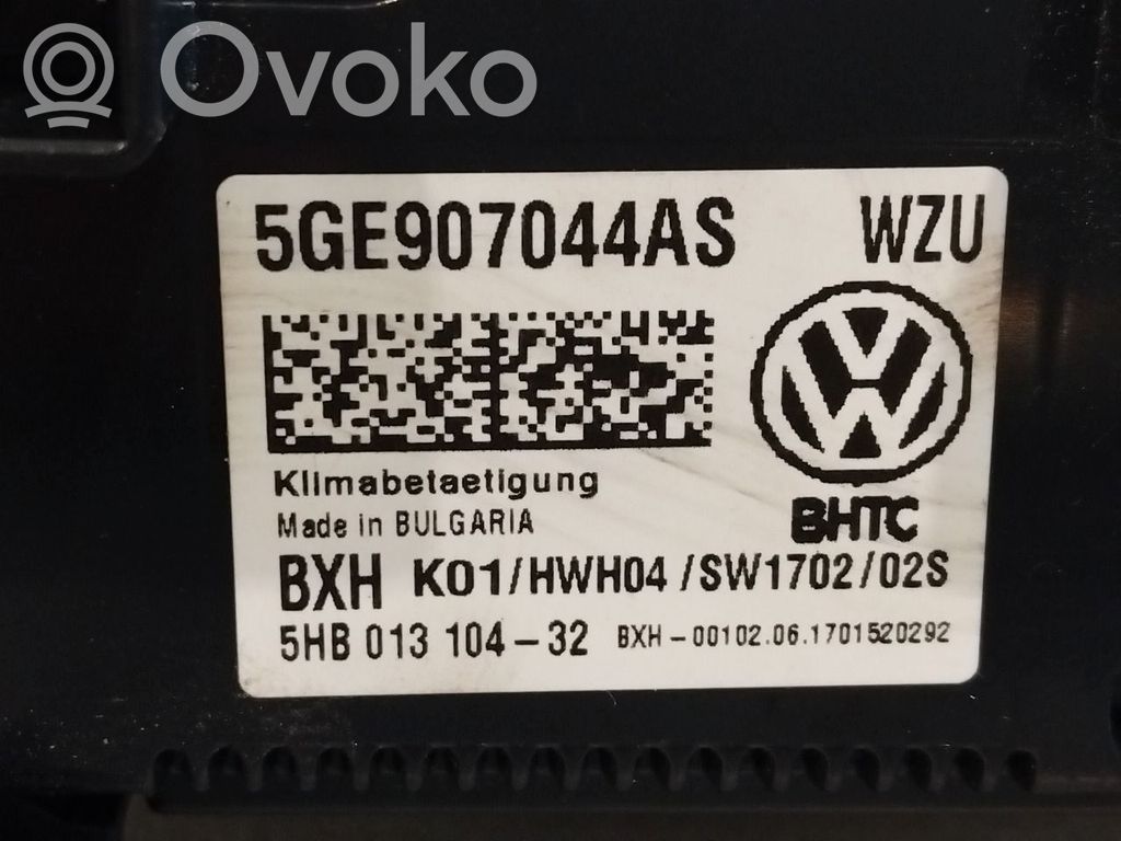 Volkswagen PASSAT B8 Panel klimatyzacji / Ogrzewania 