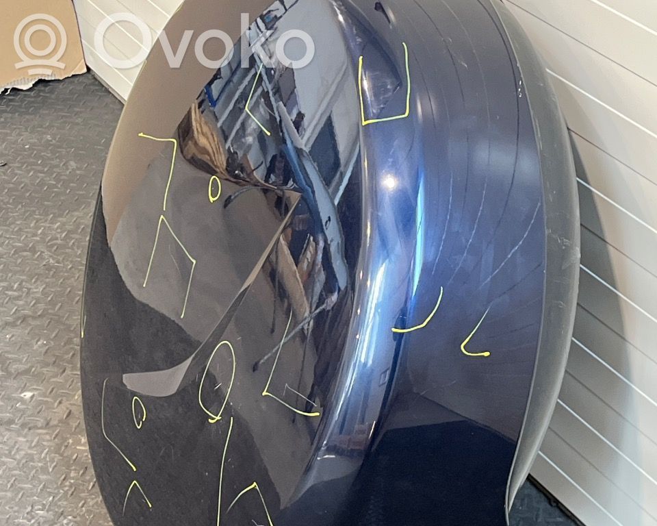 Toyota RAV 4 (XA30) Support roue de secours